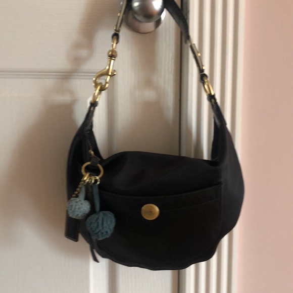 Beautiful Coach mini canvas bag - Picture 2 of 6